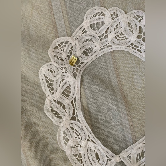 New vintage lace collar - Picture 5 of 9